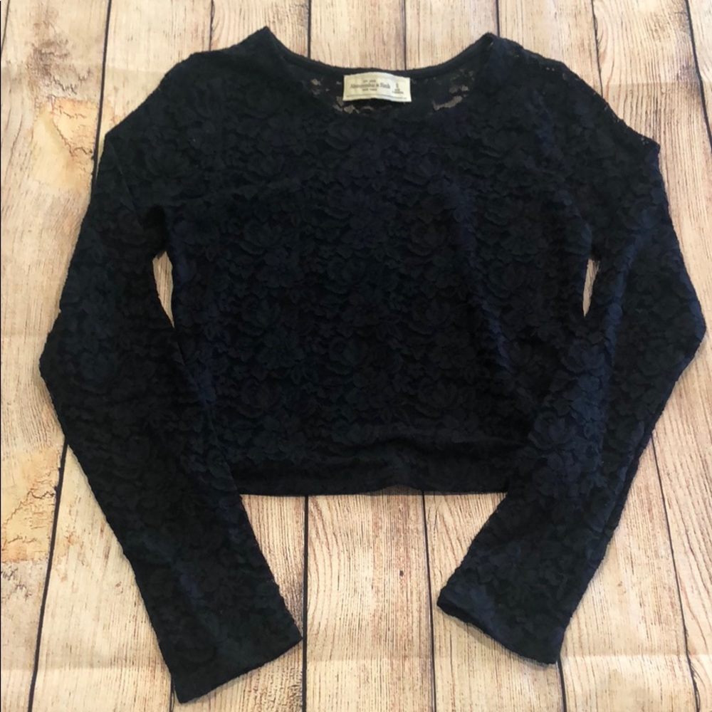 NAVY LACE LONG SLEEVE TOP